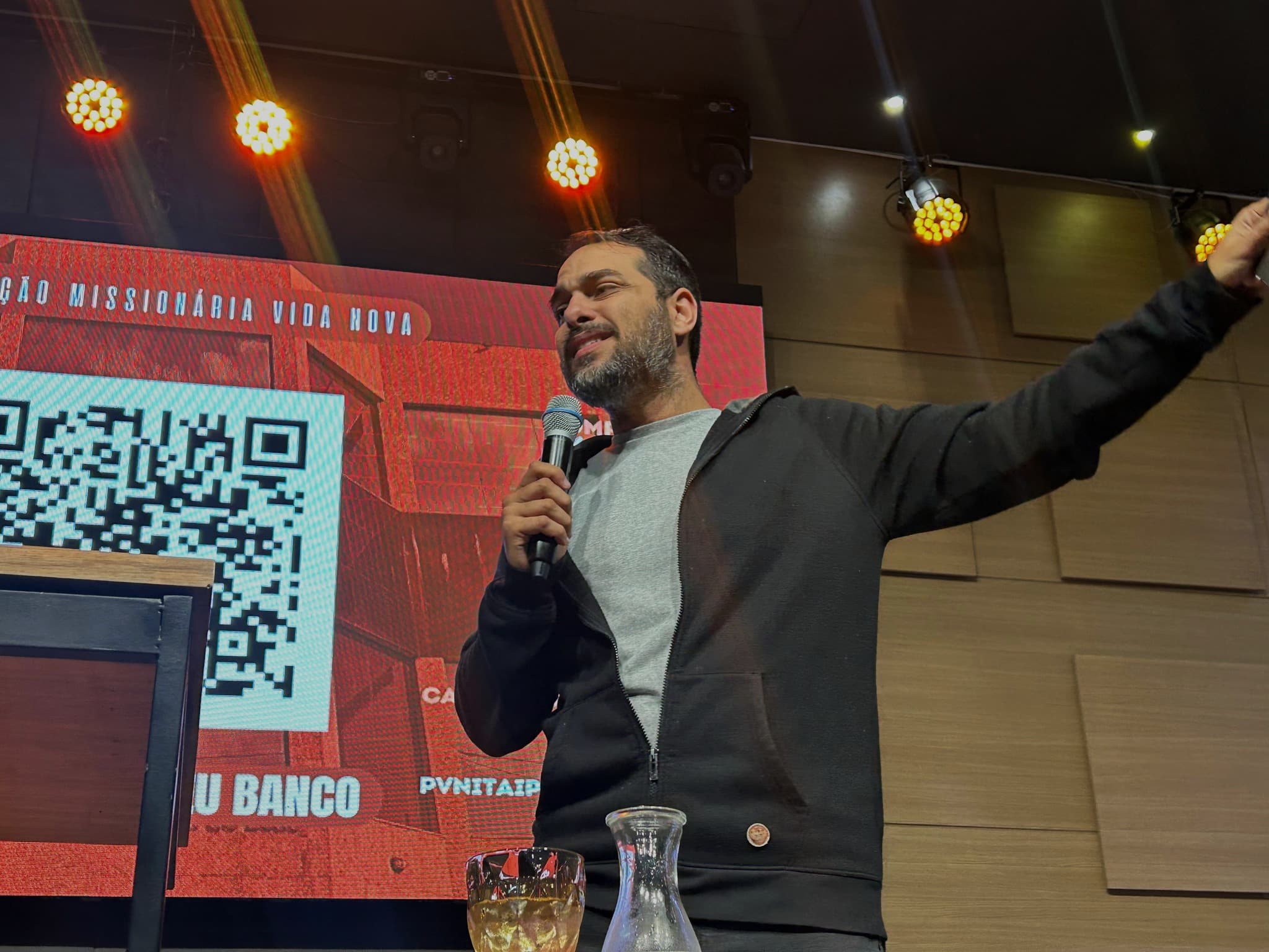 Pastor Jonathan Machado